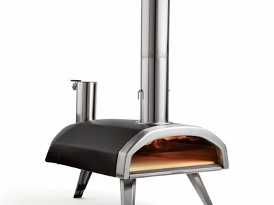 Ooni Fyra Pizza Oven