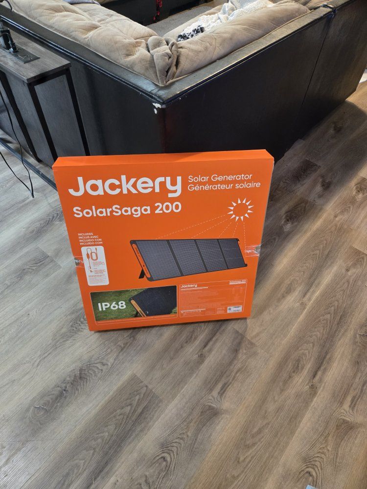 Jackery SolarSaga 200 Portable Solar Panel