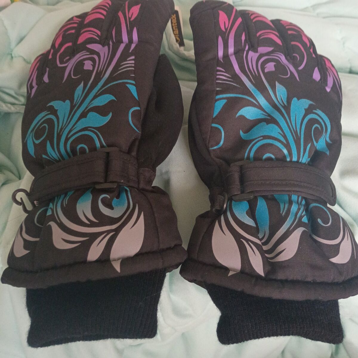 snow  winter gloves