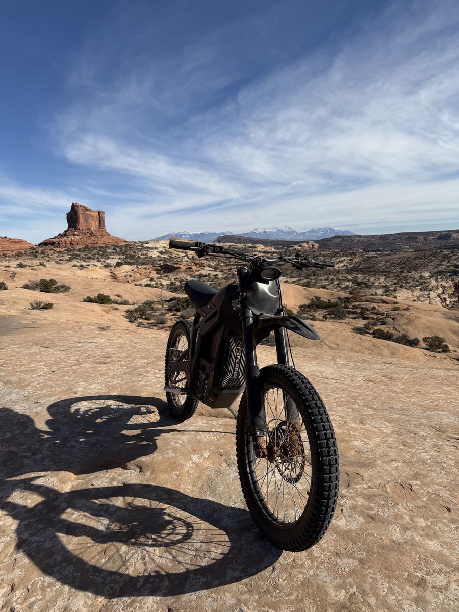 Talaria sting R MX4