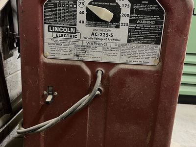 Lincoln 225S tombstone welder