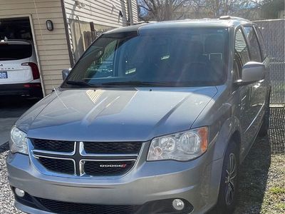 2017 DODGE GRAND CARAVAN SXT