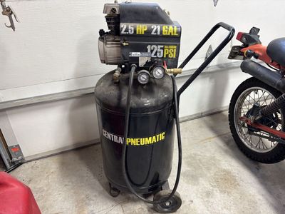 21 Gallon Vertical Air Compressor OBO