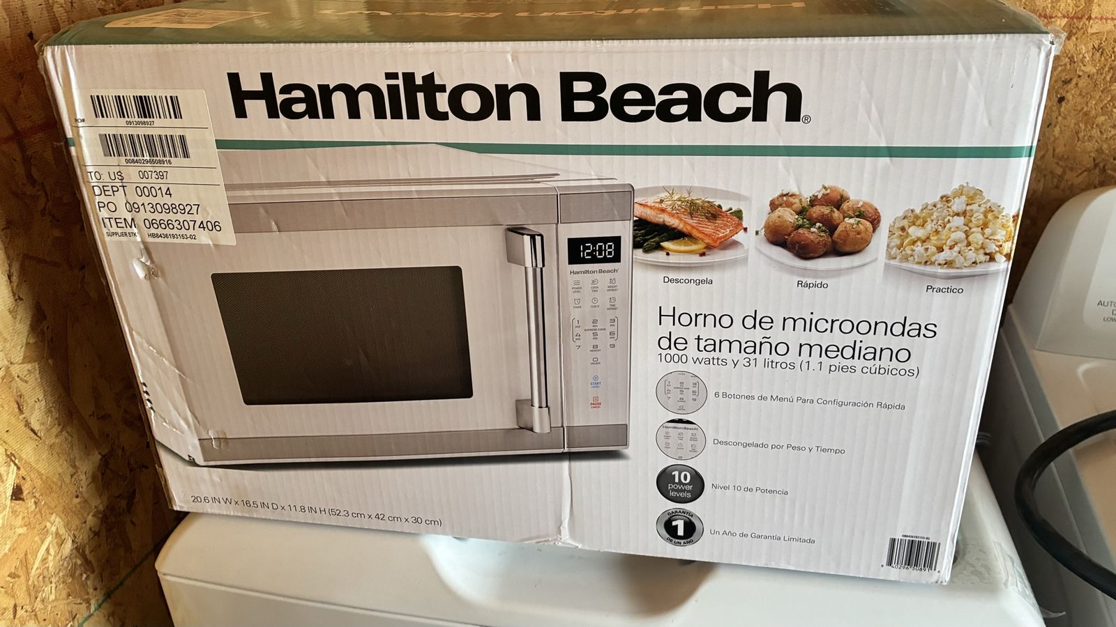 Hamilton Beach Countertop Microwave 