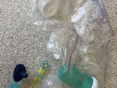 Philips Avent Baby Bottle, Nipples, and Pacifiers Good Condition