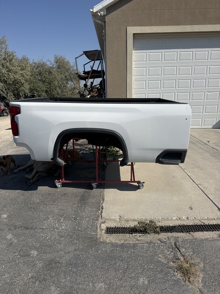 2023 Chevy 8' Long Bed
