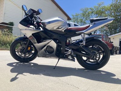 2004 Yamaha R6