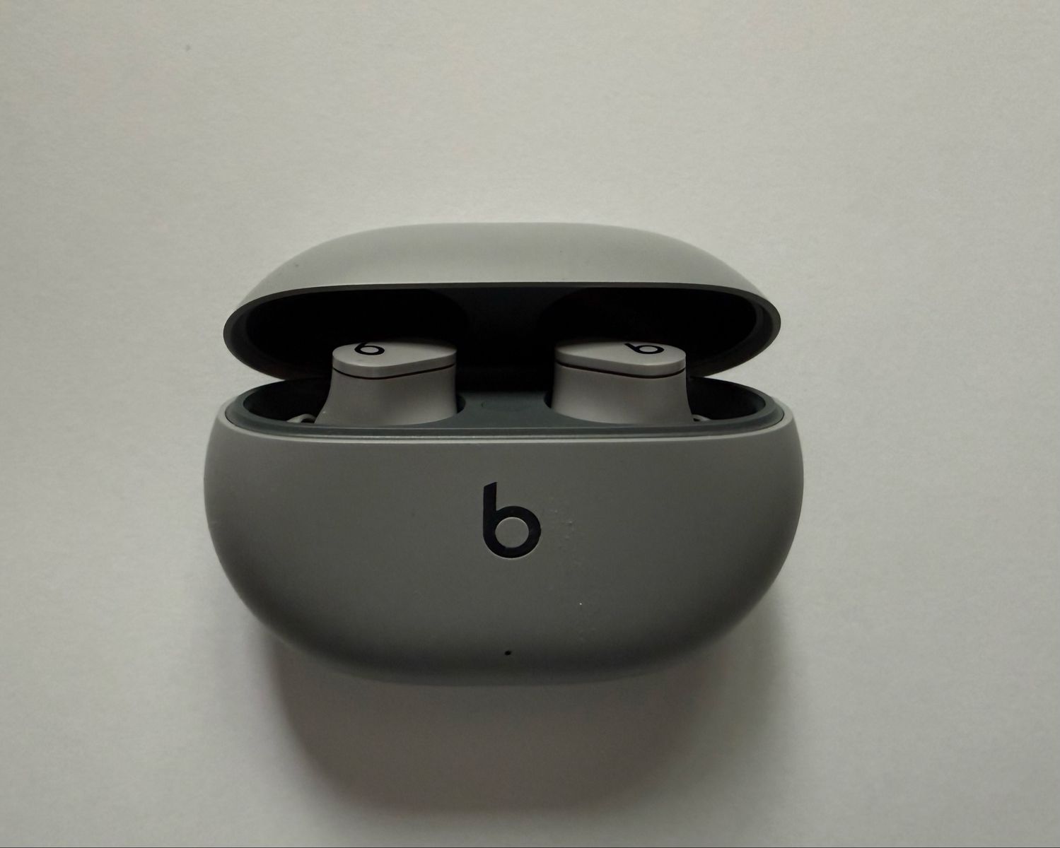 Beats Studio Buds