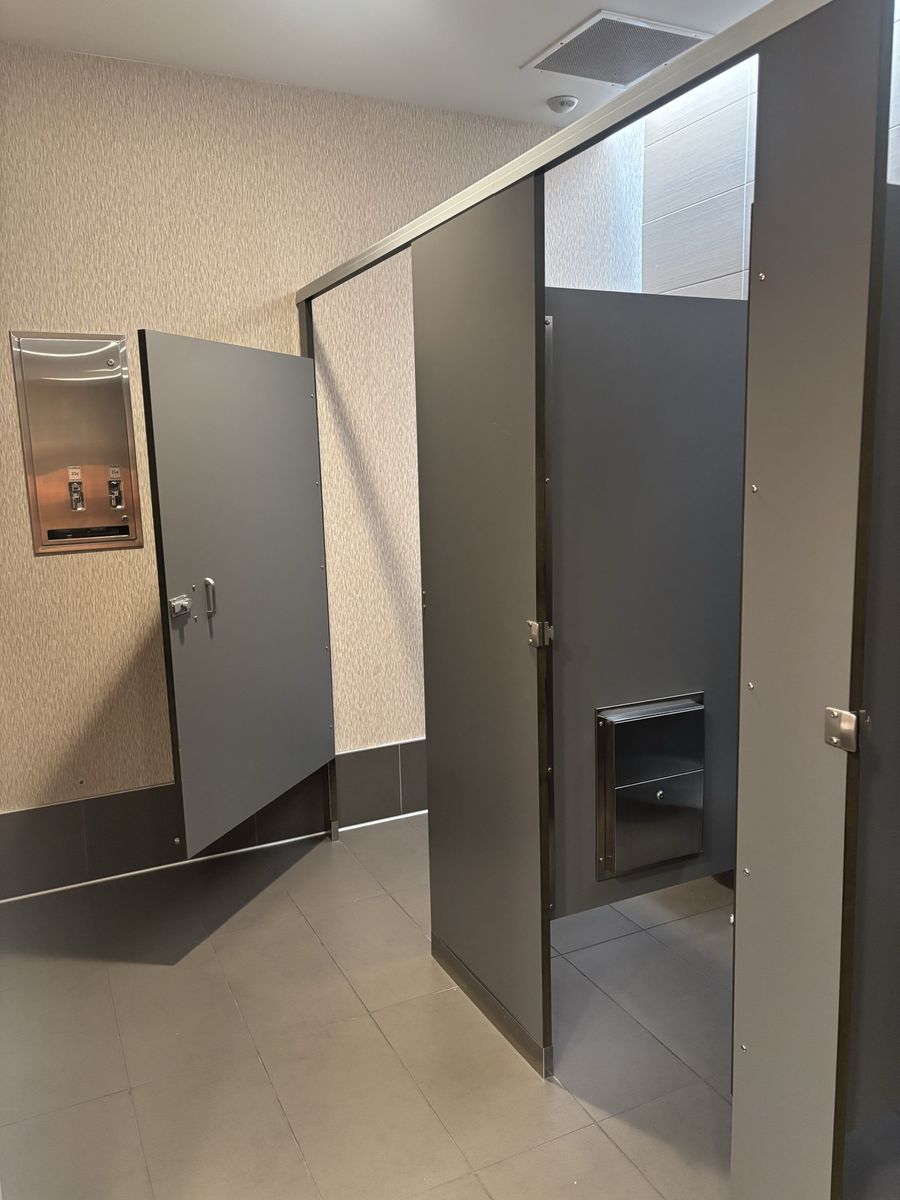 Main image 6