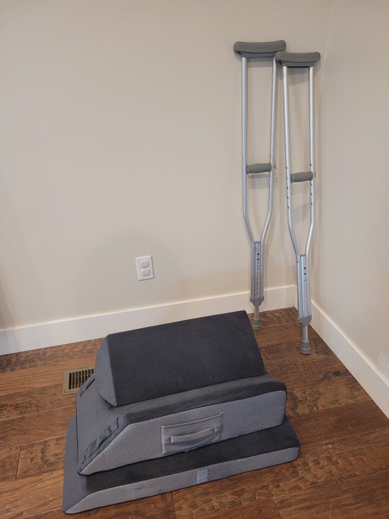 Crutches and Leg Elevation Pillow Set - Adjustable Crutches with Comfortable Hand Grips & Pads