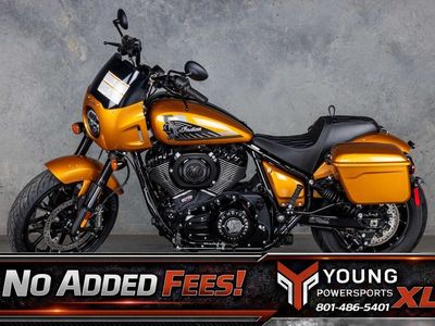 2026 Indian Motorcycle® Sport Chief RT Vibrant Gold Metallic