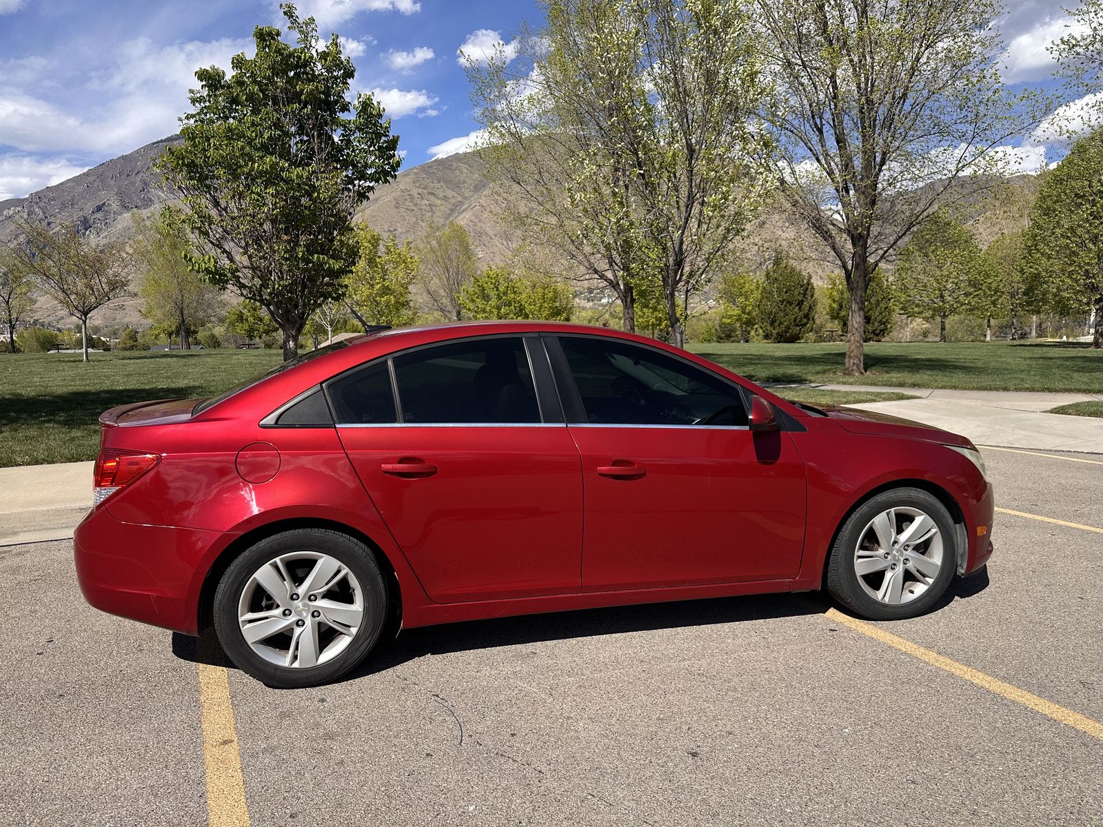 83K Miles - 2014 Chevrolet Cruze 2.0L Turbo Diesel – Clean, Strong
