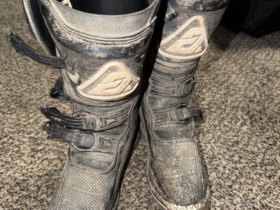 Answer Riding Boot - Youth Size 4