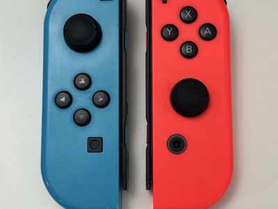Nintendo Switch Joy Cons / Left & Right Side / Cleaned & Tested