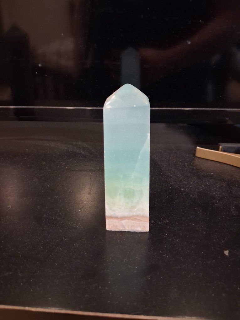 Polished Crystal Tower Point