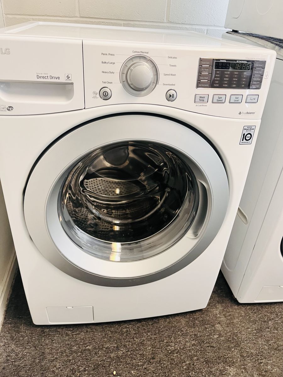 LG ultra capacity 4.5 cu ft  washing machine