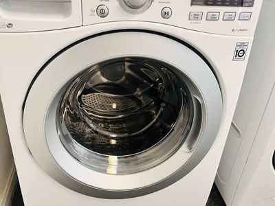 LG ultra capacity 4.5 cu ft washing machine