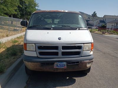 2000 Dodge Ram Van