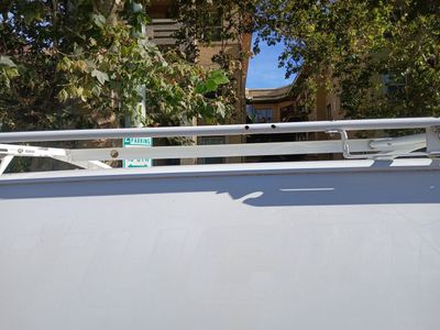 Commercial roof rack built in ratchet straps