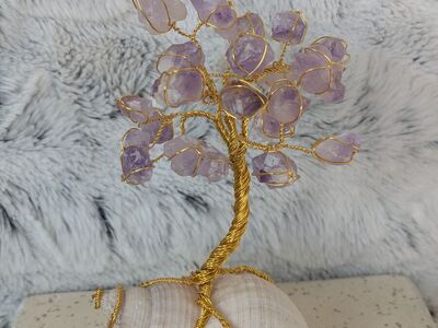 Amethyst Stone/crystal/gem/rock/shell tree
