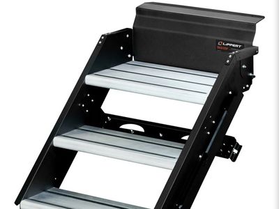 New ,Lippert Solid Step 791573 Triple Entry Step for RVs & Travel Trailers - 30 Inch