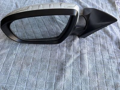 11 kia Optima L door mirror