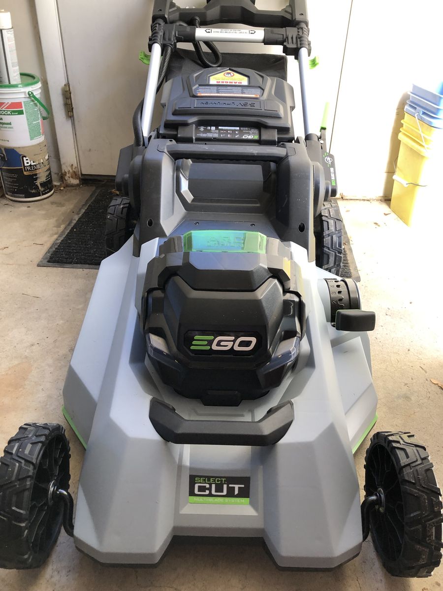 Cordless-Self Propelled Lawnmower