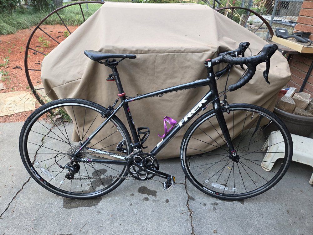 Trek Lexa S 18 Speed Road Bike