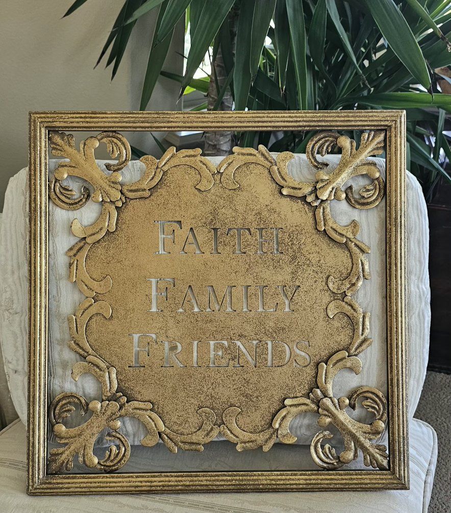 Faith Family Friends Gold Metal Scroll Wall Decor Plaque
19.5"×19.5"