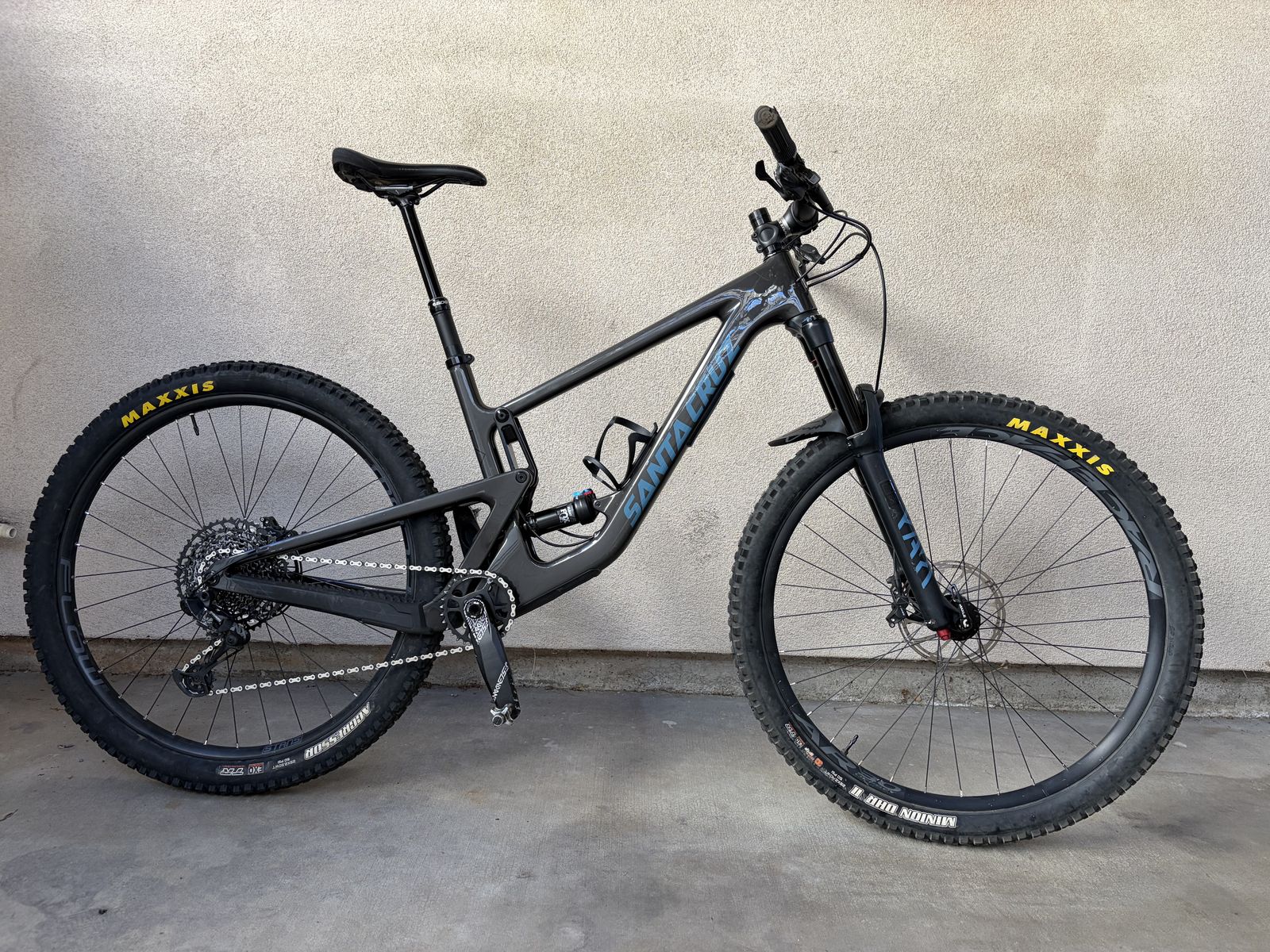 2022 Santa Cruz Hightower 2 C R Large