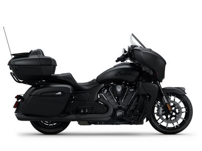 2025 Indian Motorcycle® Roadmaster® PowerPlus Dark Horse® Black Smoke
