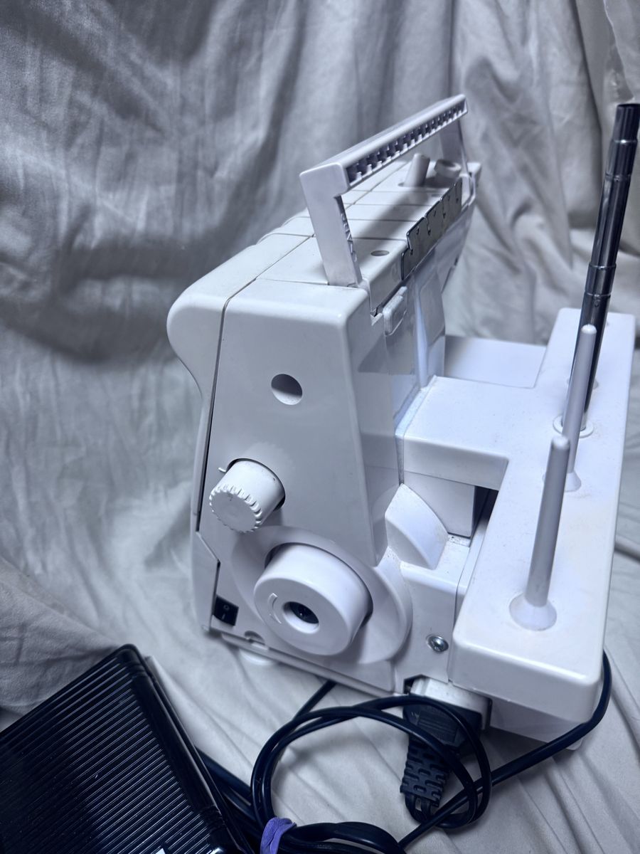 Main image 7