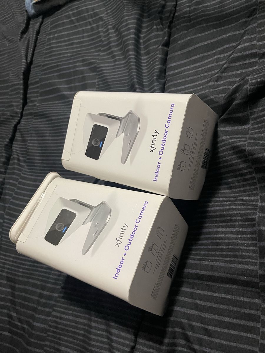 Xfinity Indoor + Outdoor Camera (Set of 2)