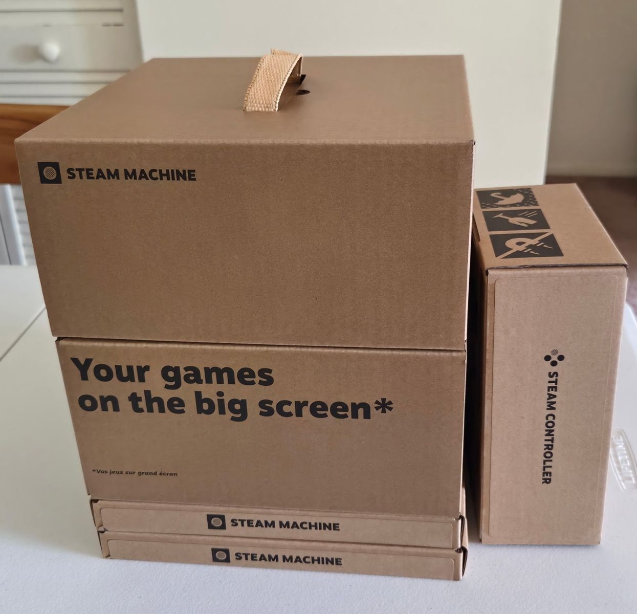 Steam Machine 2TB whit Controller Brand new 