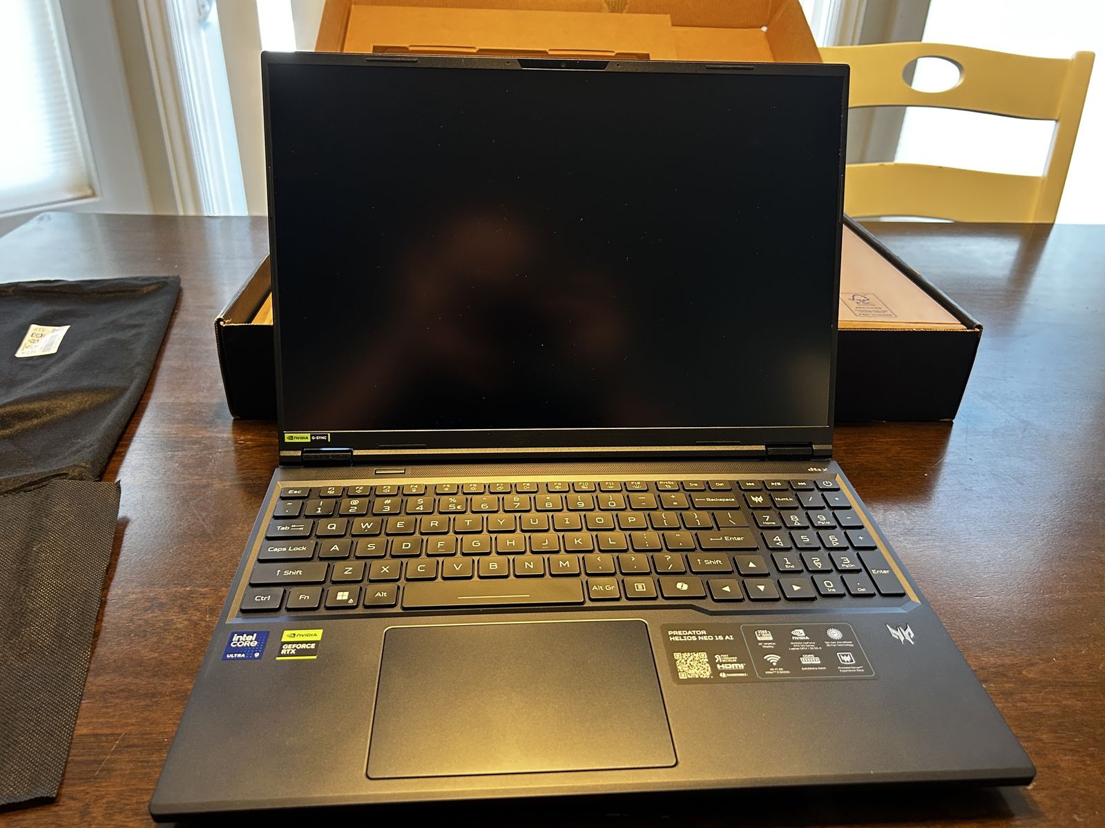 Acer Predator Helios Neo 16 AI Gaming Laptop - RTX 5070 TI - Core Ultra 9 275HX - Like New