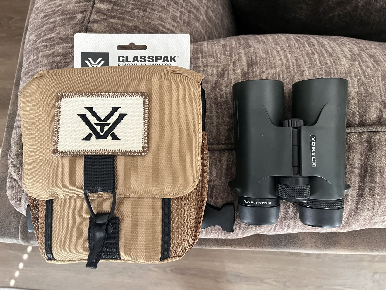 Vortex Diamondback 10x42 Binoculars with New Vortex Harness.  