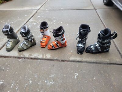 ski boots 23-23.5 M5-5.5 W6-6.5