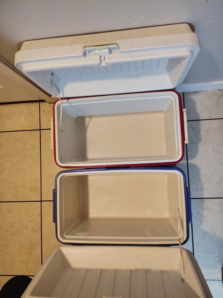 Main image 3