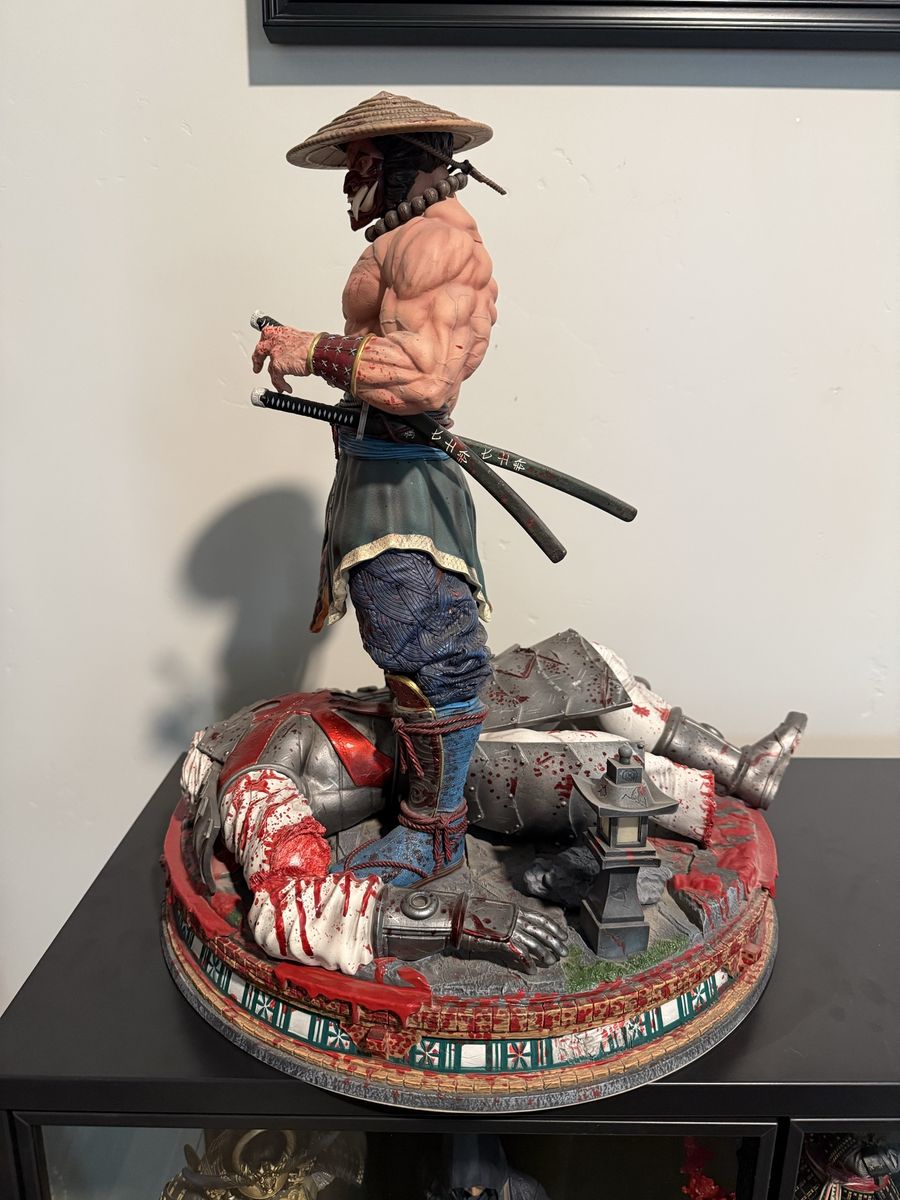 Main image 5