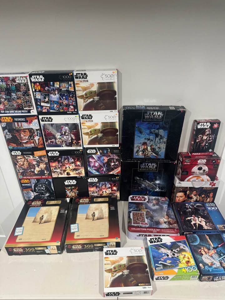 24 Star Wars Puzzle lot