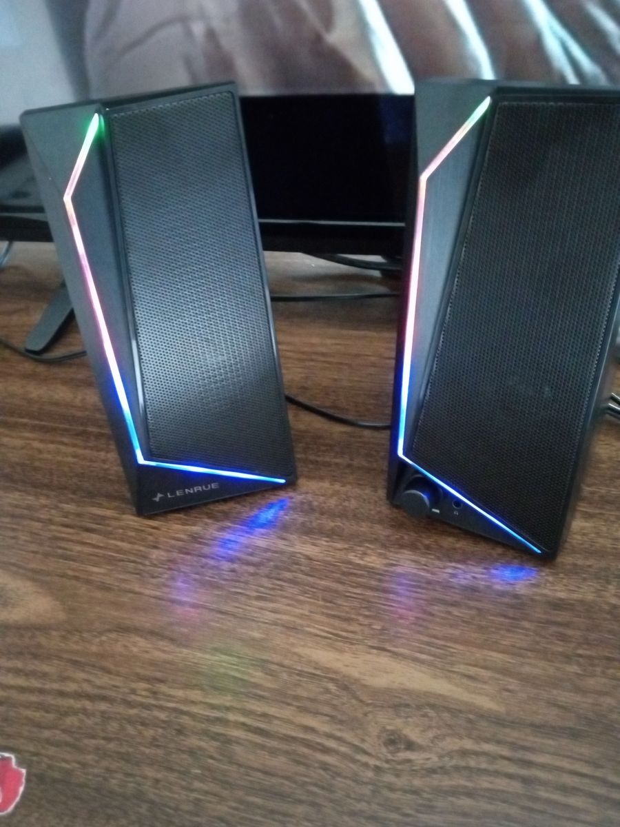 Gaming computer speakers with RGB lights