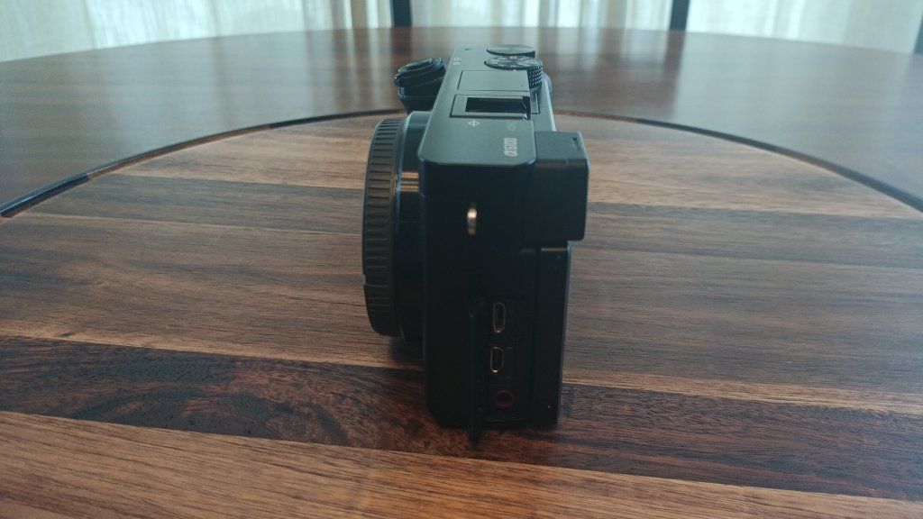 Main image 5