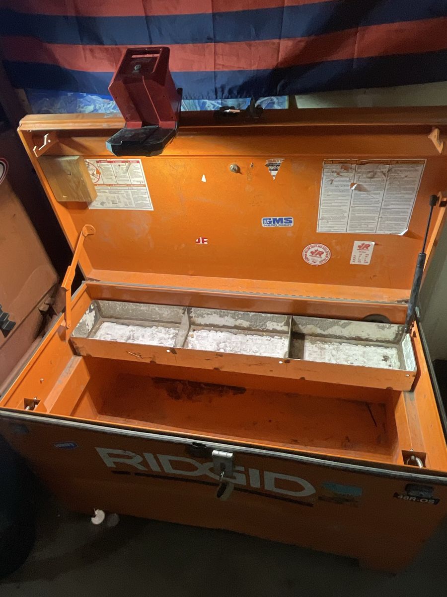 Gang box