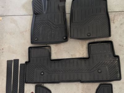 Honda Pilot 2023-2026 floor and cargo mats