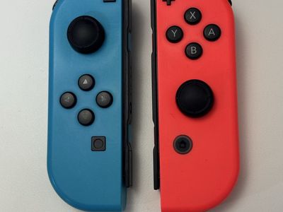 Nintendo Switch Joy Cons / Left & Right Side / Good Condition