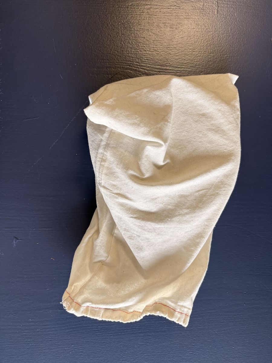 Main image 6