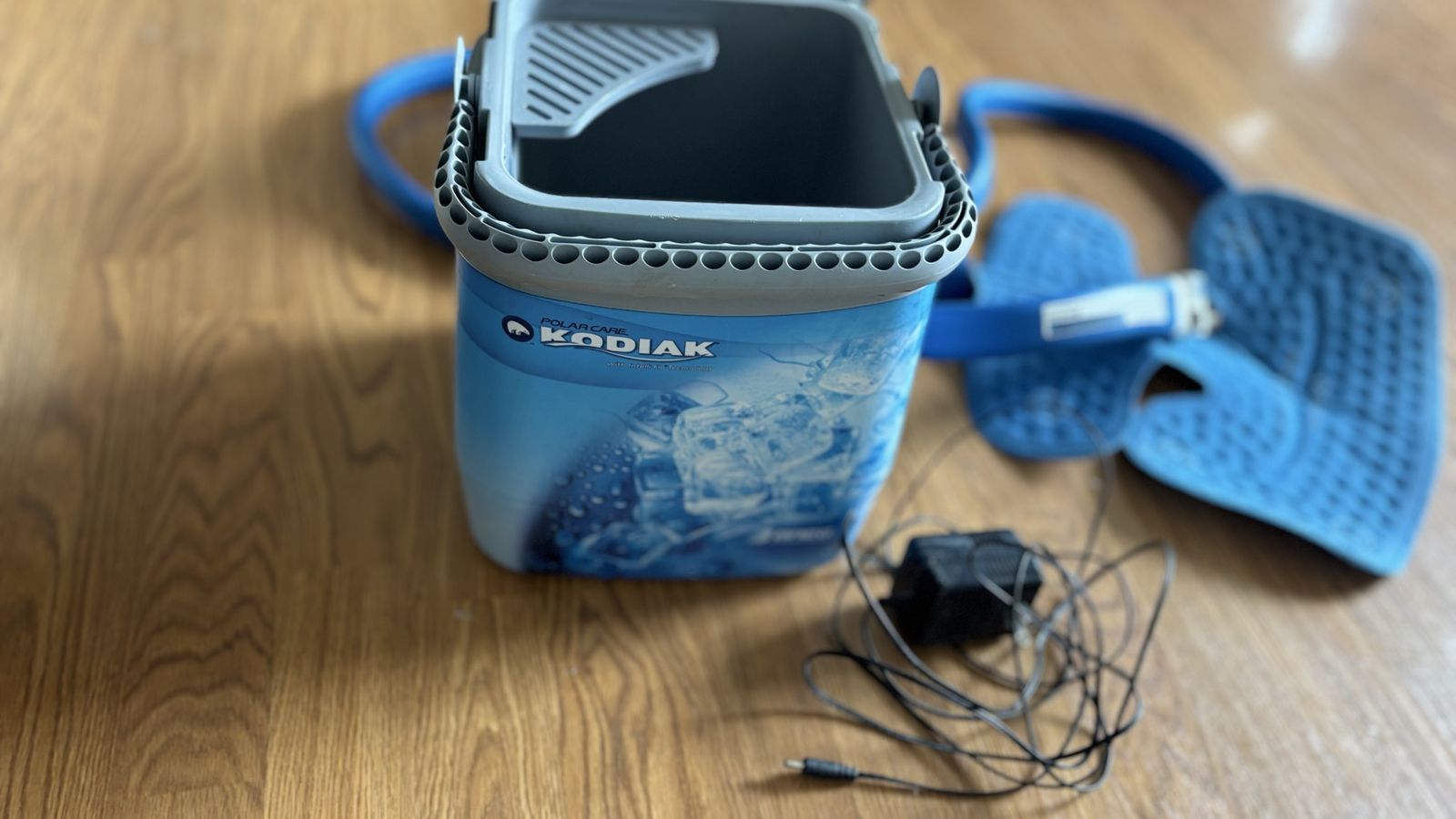 Ice Pack Agitating Cooler