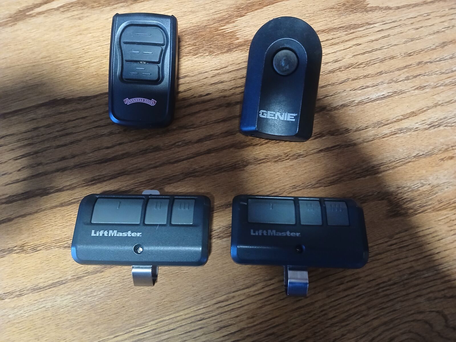UNIVERSAL GARAGE DOOR OPENERS