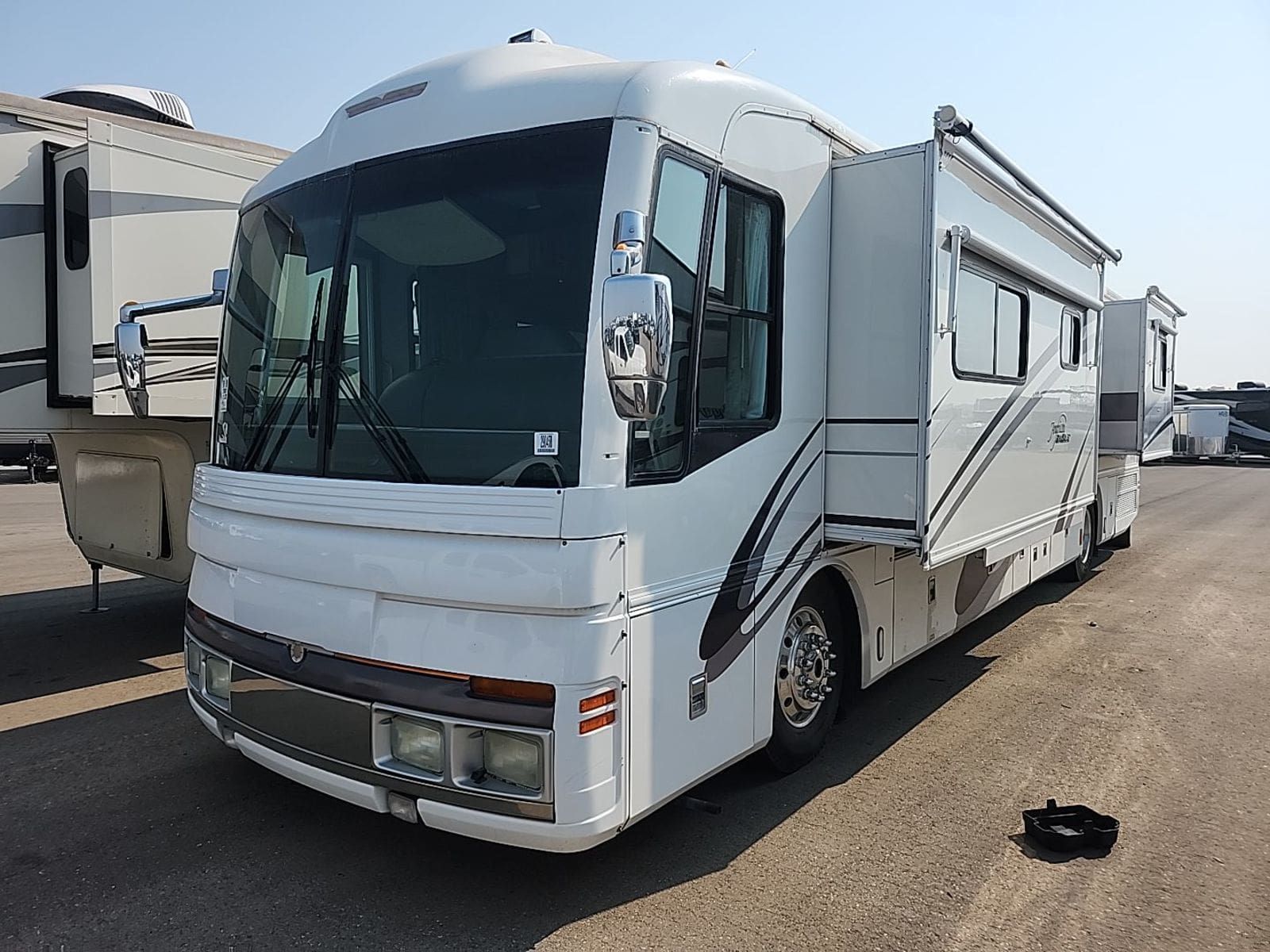2001 Fleetwood American Eagle 40EUS Pusher