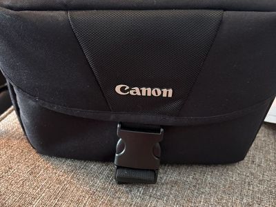 Nice, Like New Cannon T7 Cammera W/accessories